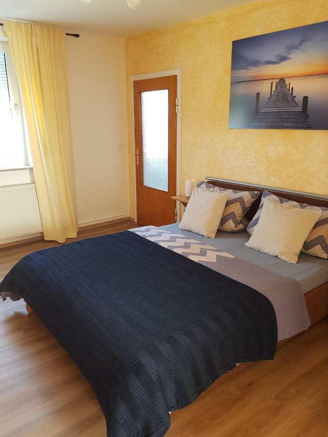Mueller'S Ferienwohnung Neuhof  Εξωτερικό φωτογραφία